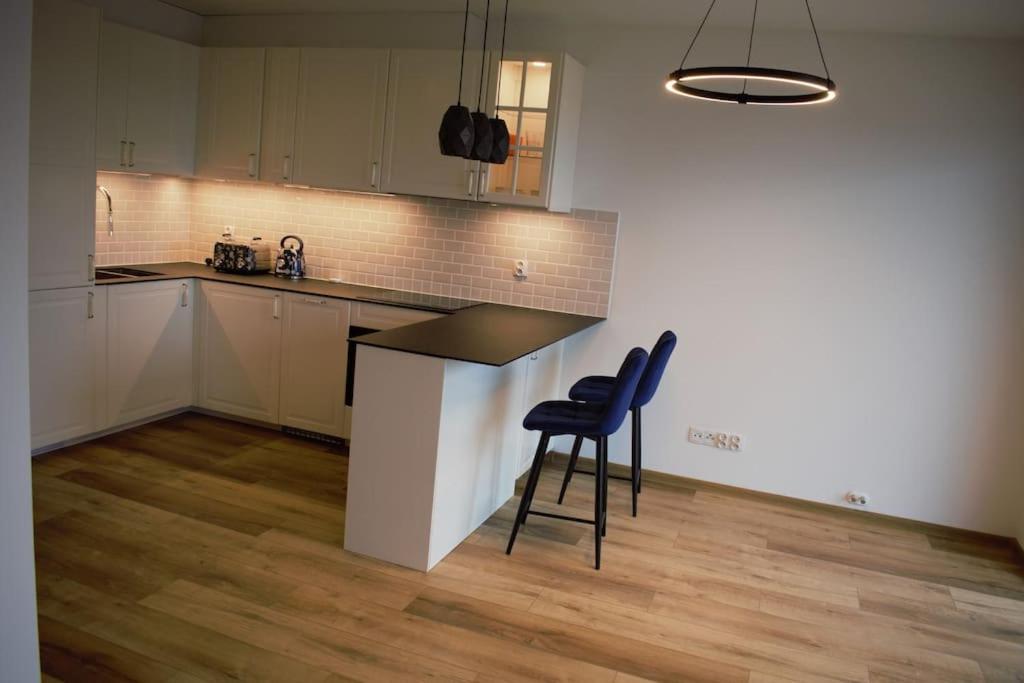 Apartment Blue Freeda